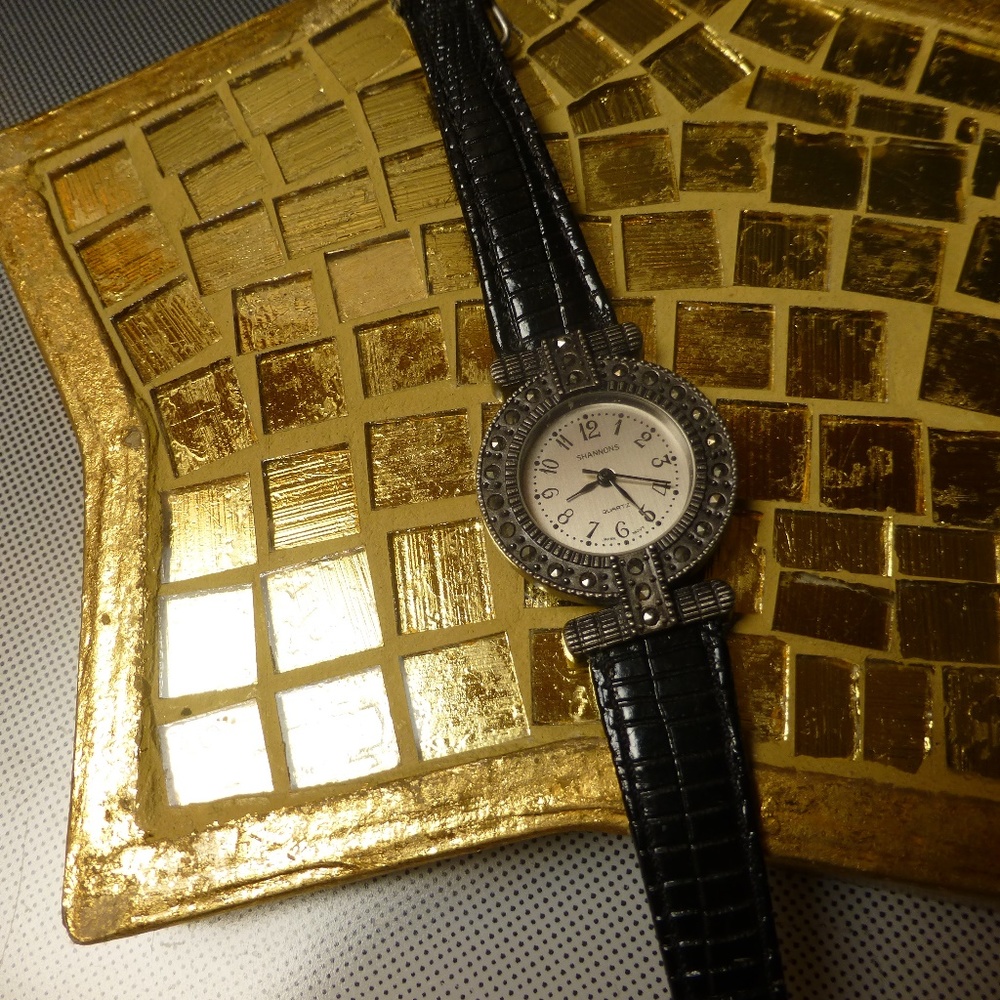 Shannons quartz watch marcasite frame blk band